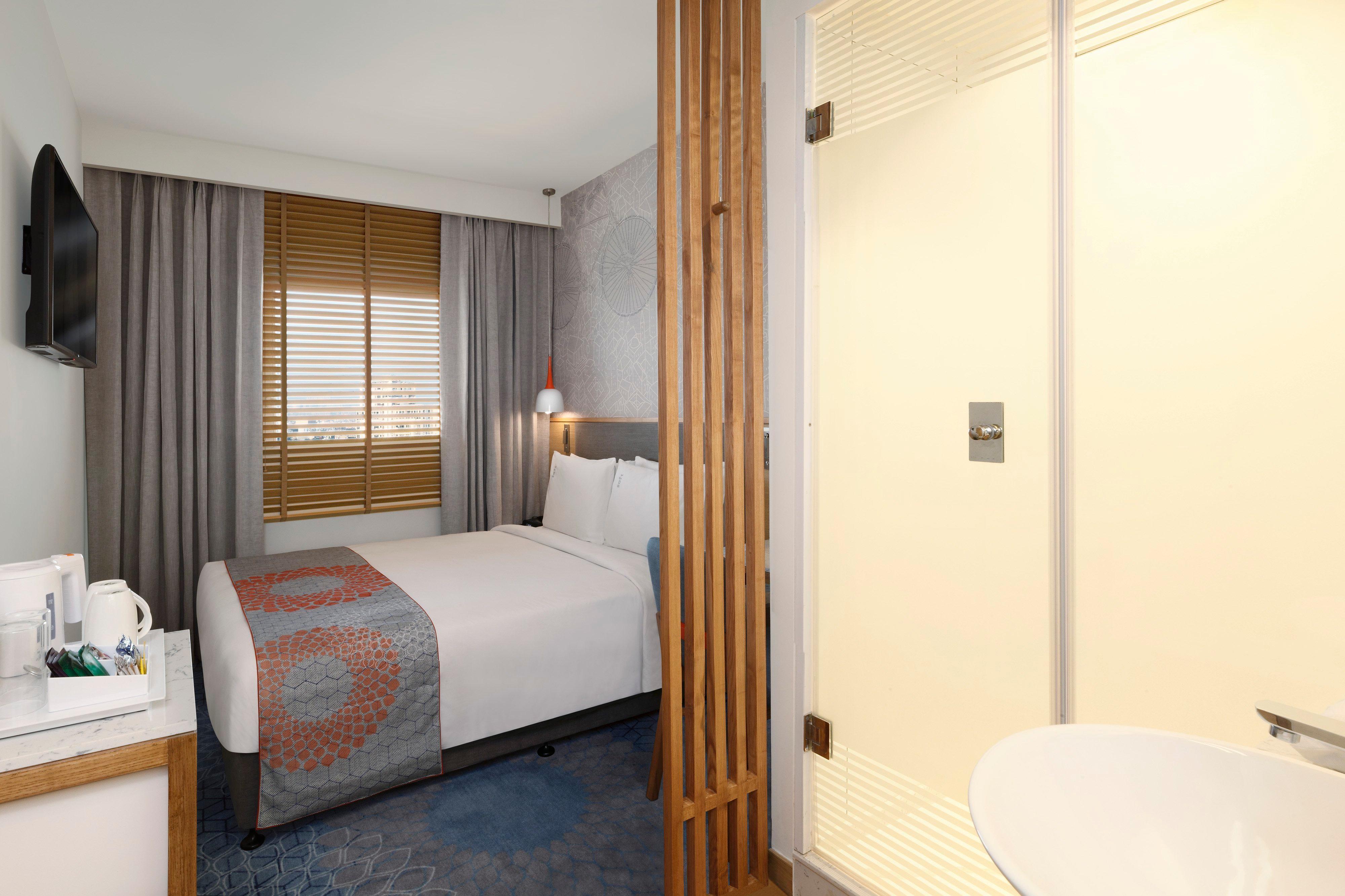 Holiday Inn Express Hyderabad Banjara Hills By Ihg Exterior photo