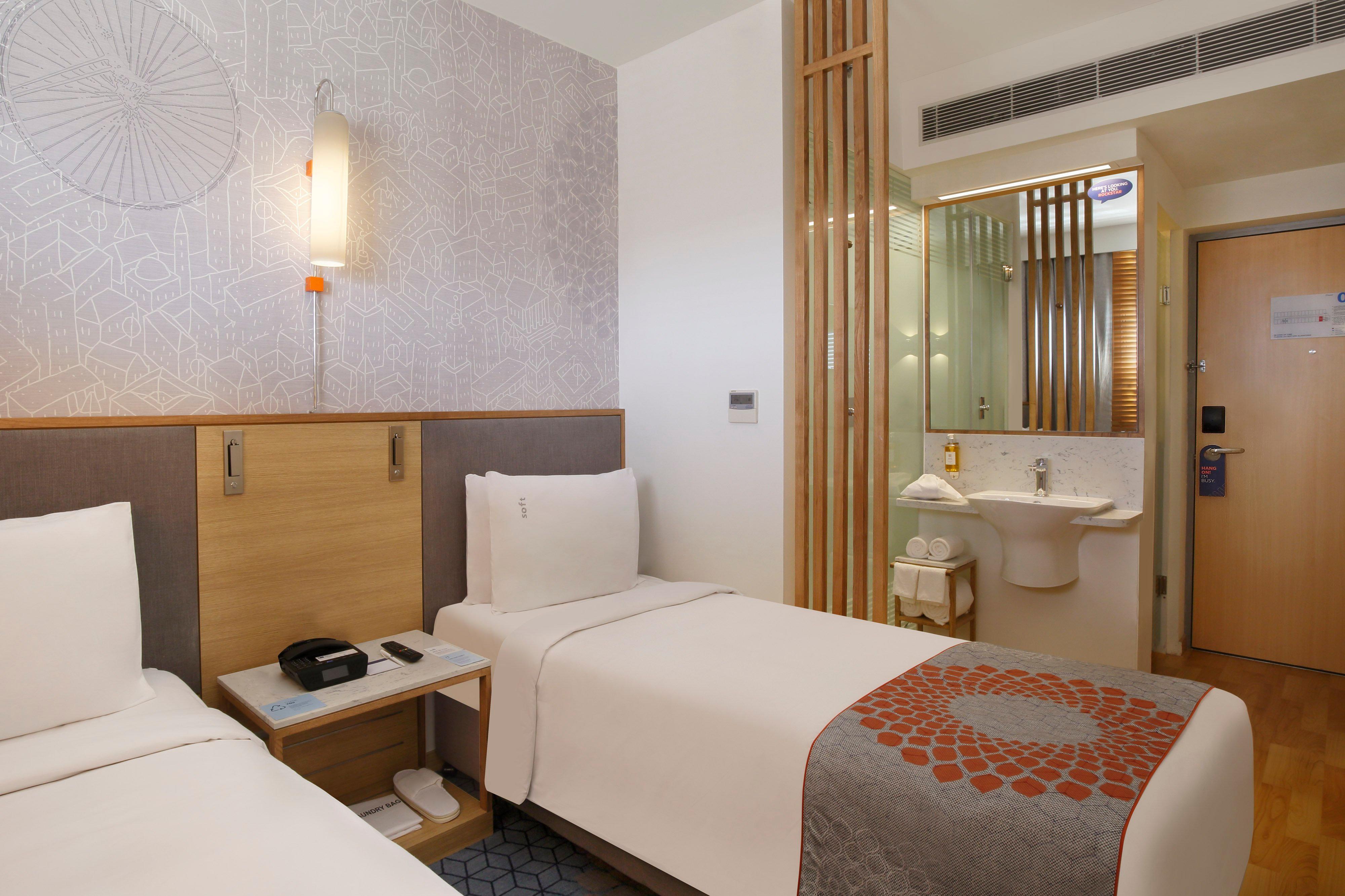 Holiday Inn Express Hyderabad Banjara Hills By Ihg Exterior photo