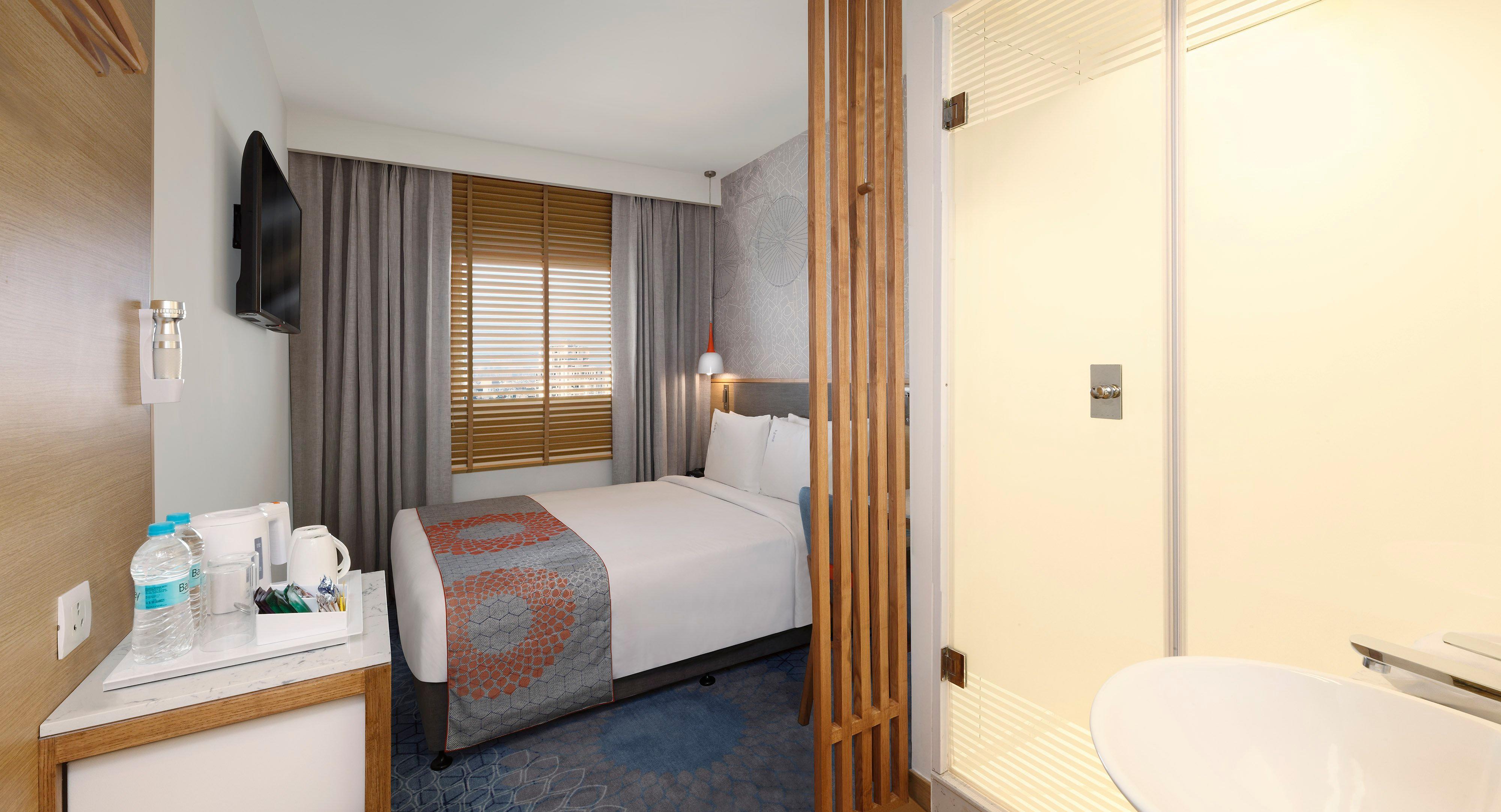 Holiday Inn Express Hyderabad Banjara Hills By Ihg Exterior photo